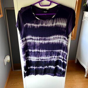 EUC Simply Vera Purple T-shirt Blouse M
